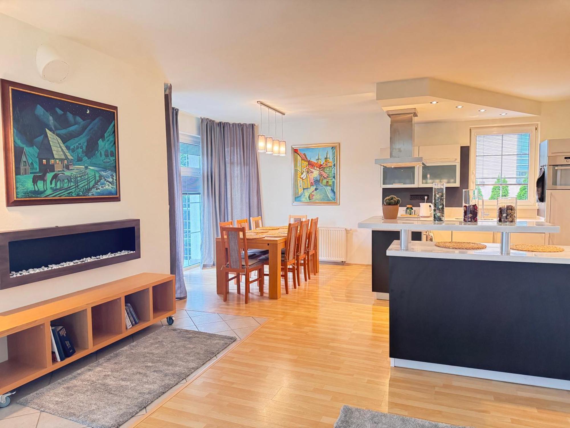 Diamondvilla, 4 Bedroom Apartment, Garden & Spa Prag Exteriör bild
