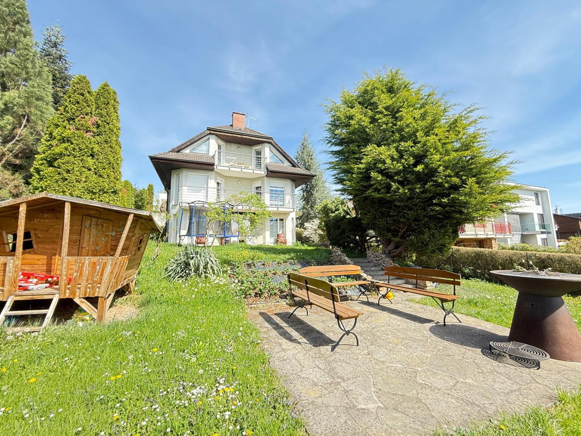 Diamondvilla, 4 Bedroom Apartment, Garden & Spa Prag Exteriör bild